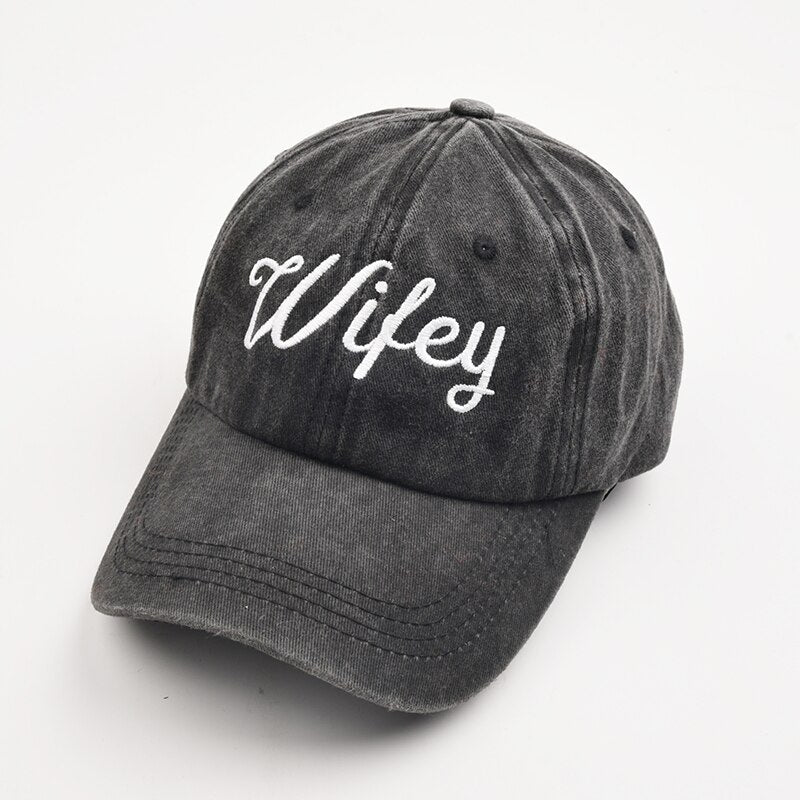 Wifey and Hubby Baseball Caps