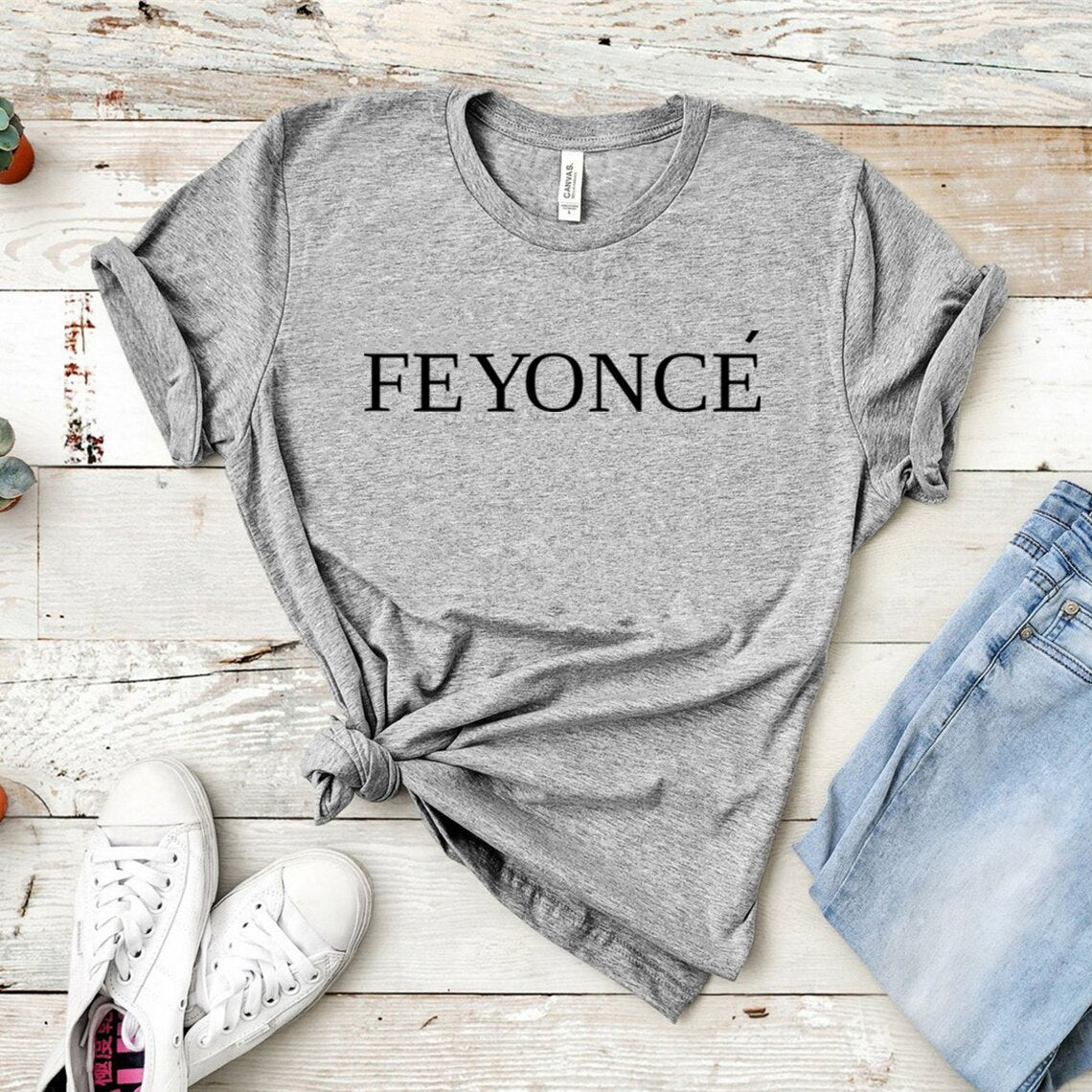 Gray short sleeve Feyonce t-shirt 